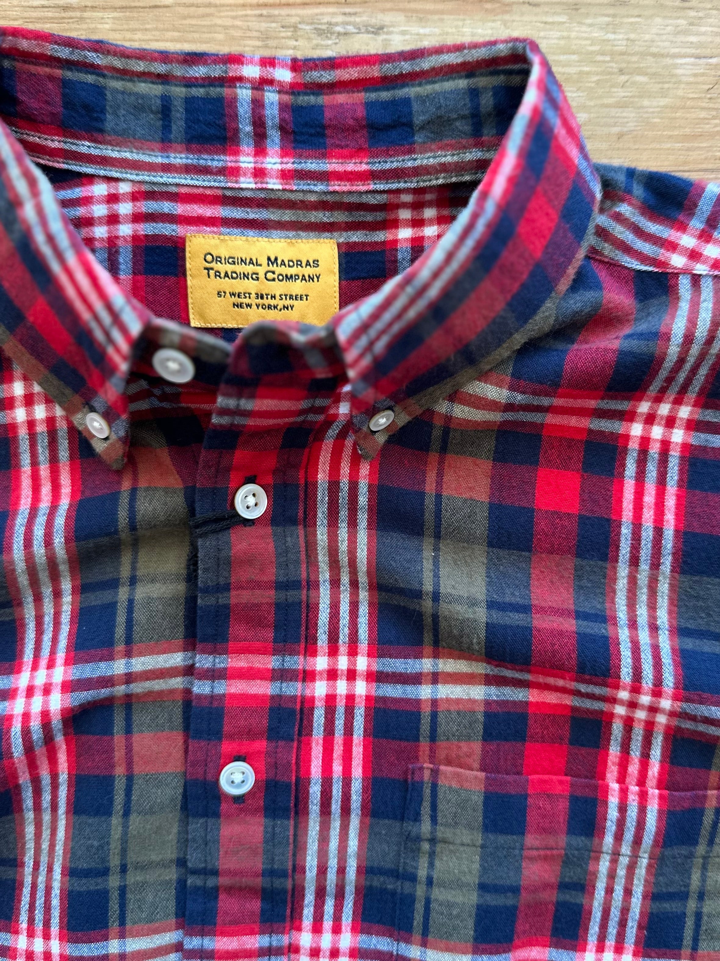 Classic Button Down L/S Red Plaid