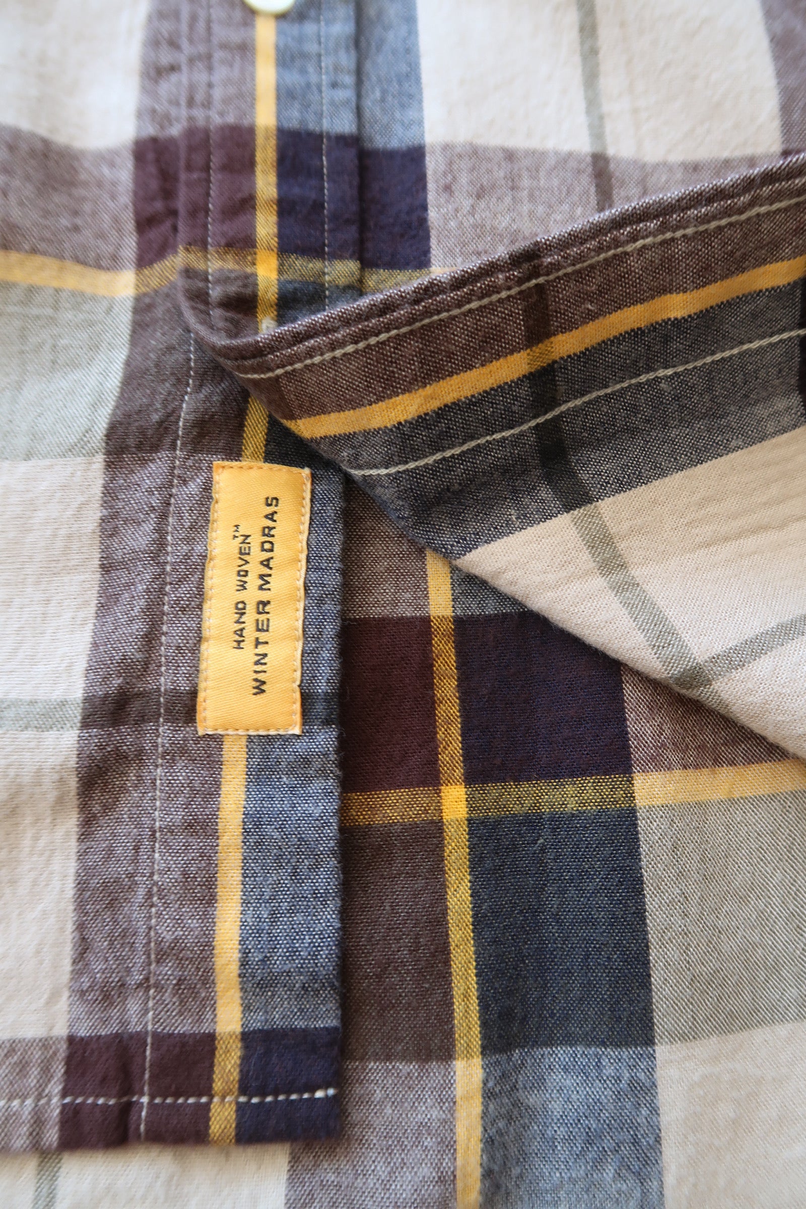 Classic Button Down L/S Brown Plaid