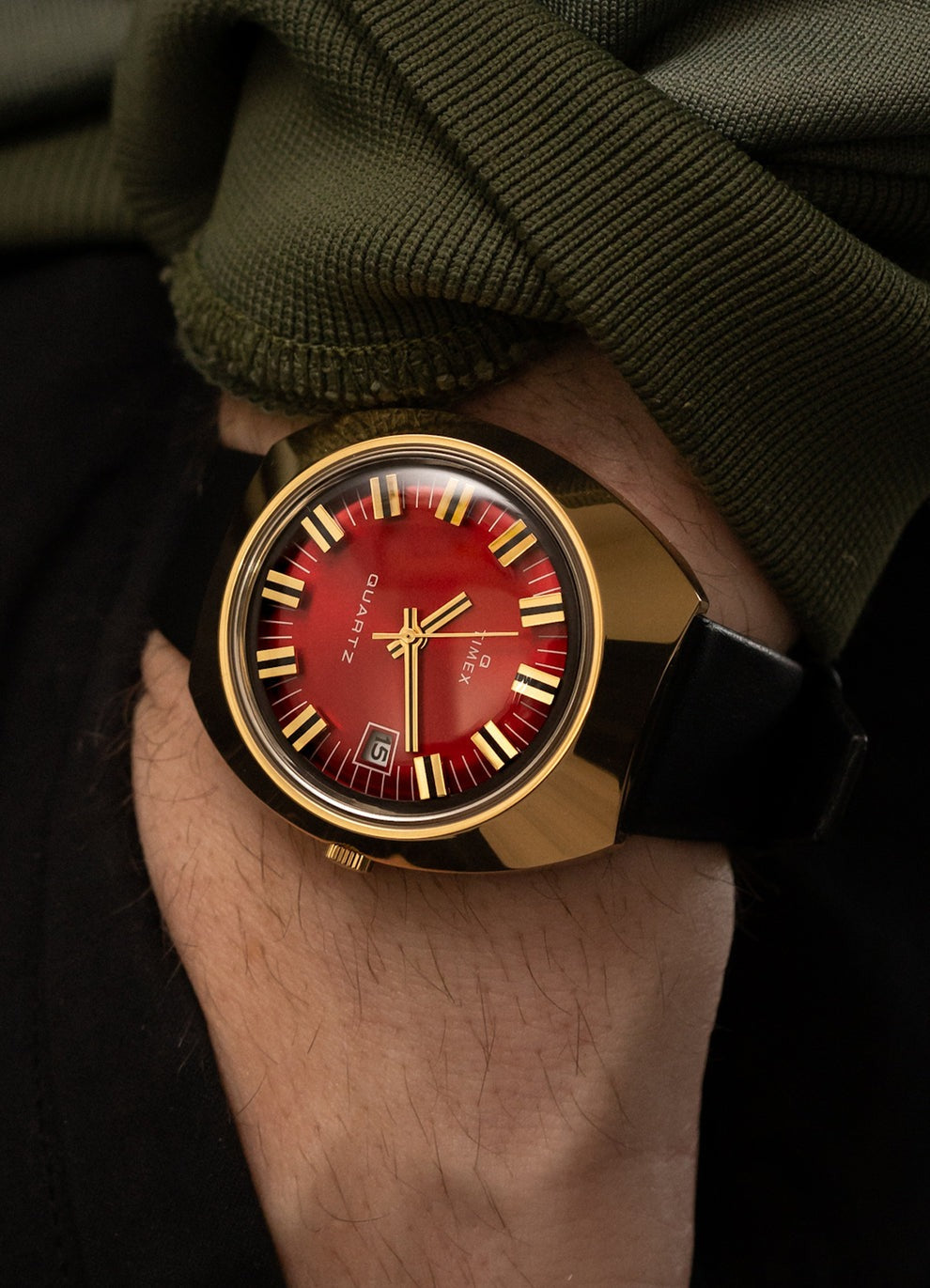 Q Timex 1972 Reissue 43x39mm