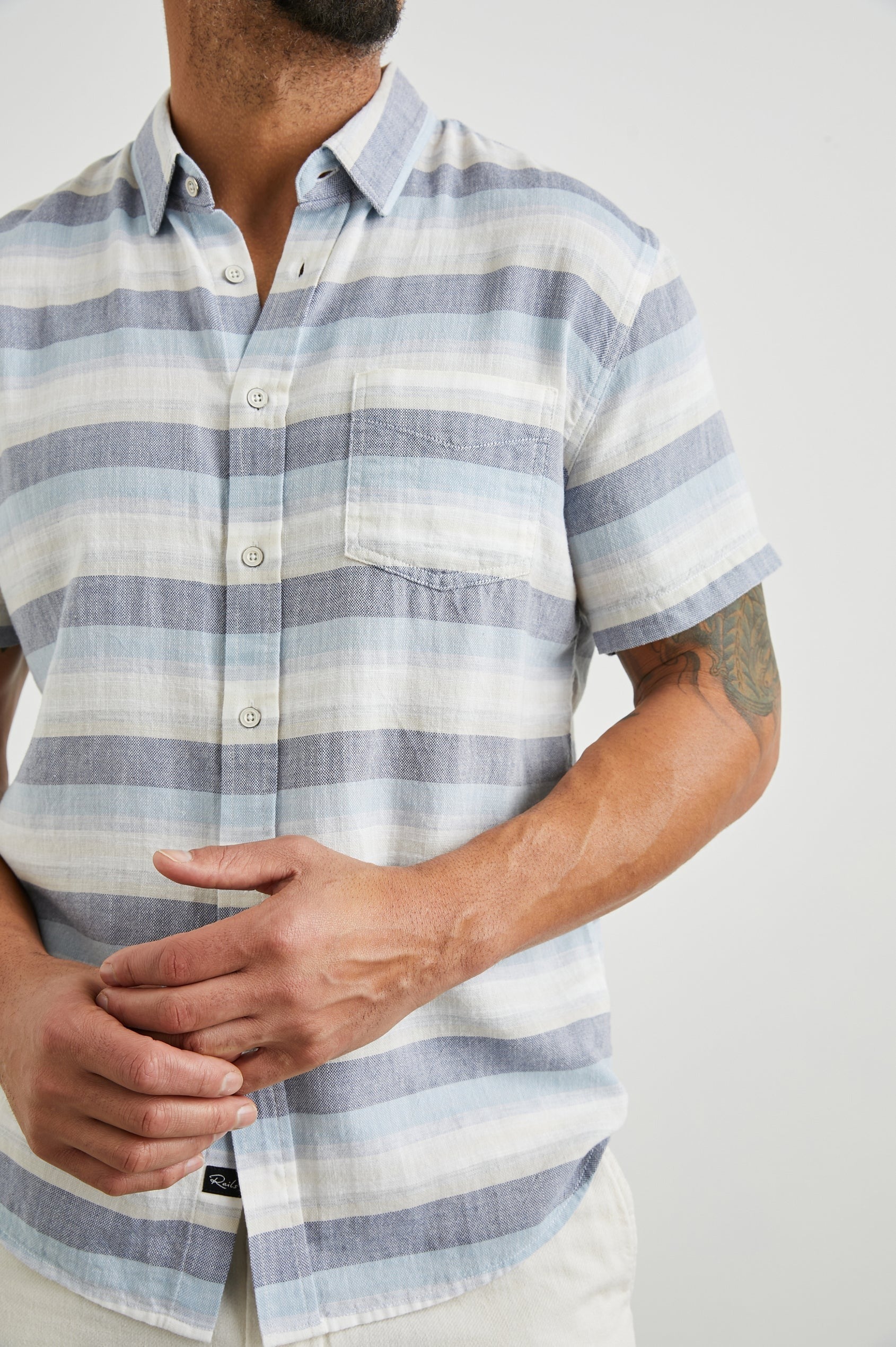 Fairfax Tabernas Shadow