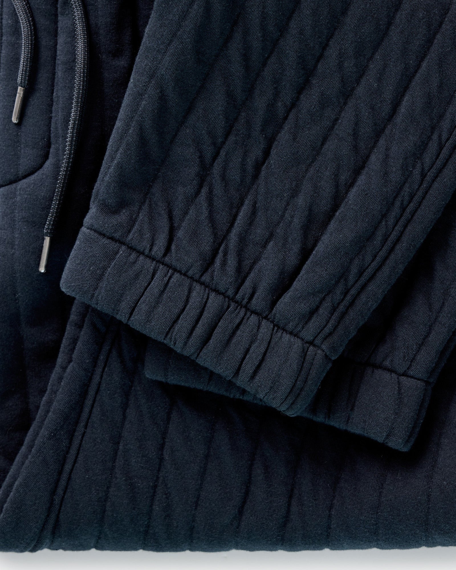 The Apres Pant Heather Midnight Quilted Jersey
