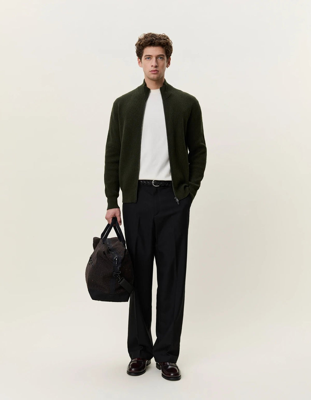 Wool Rib Zipper Knit