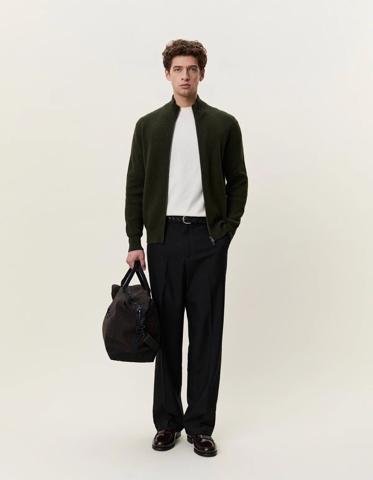 Wool Rib Zipper Knit