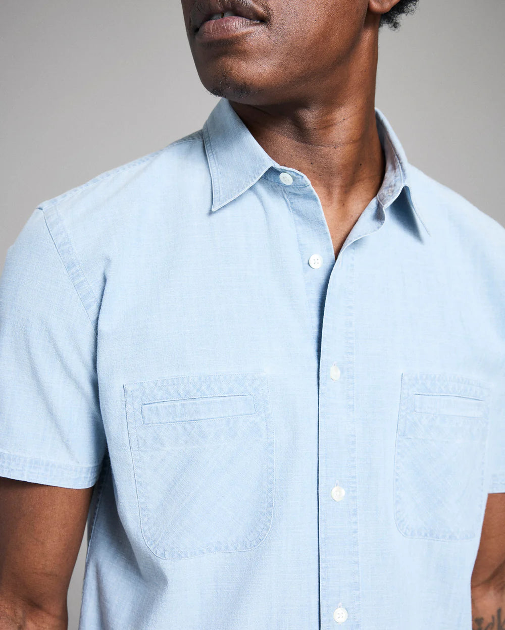 Short Sleeve Chambray Donelson Shirt Light Chambray