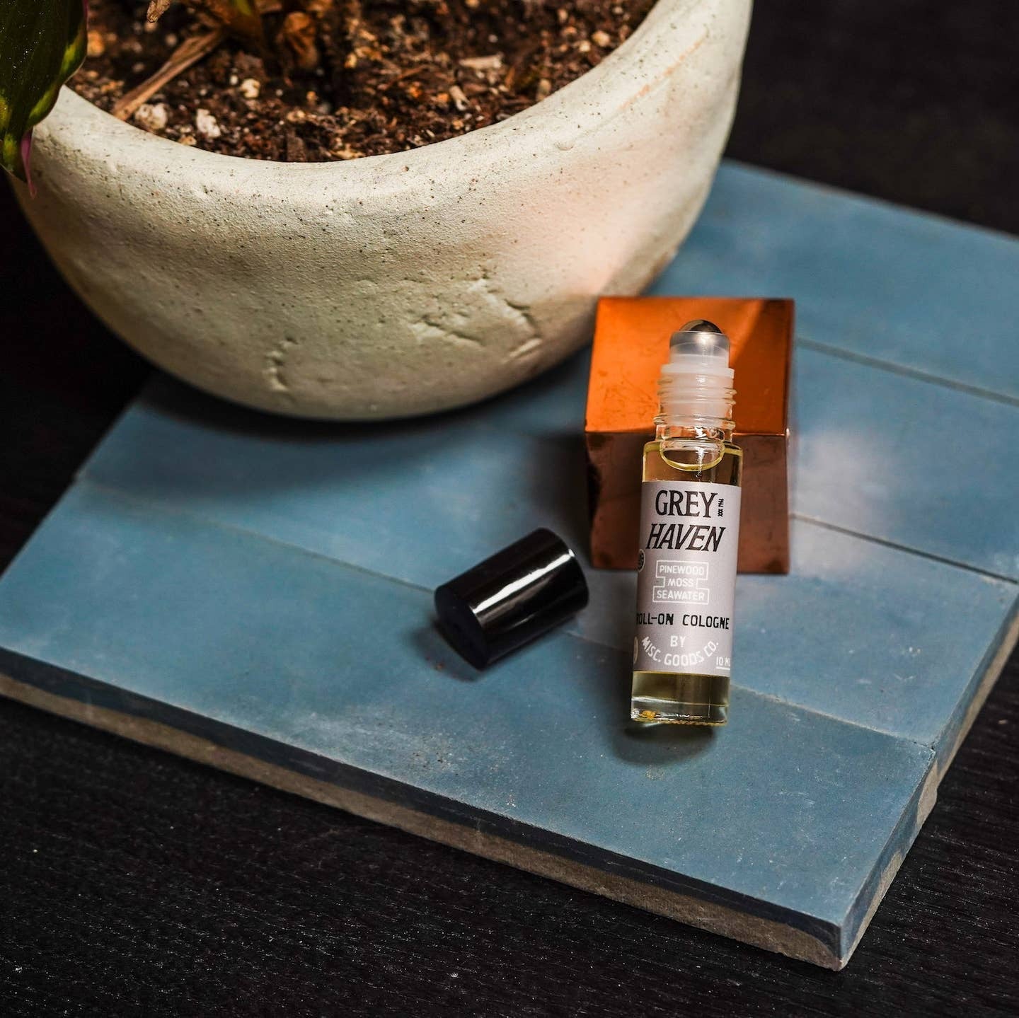 Greyhaven Roll-On Cologne-Ocean Air, Pine & Moss