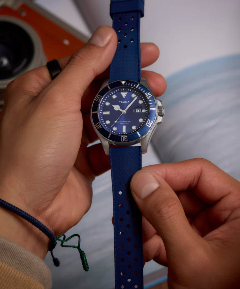 Harborside Coast 44mm