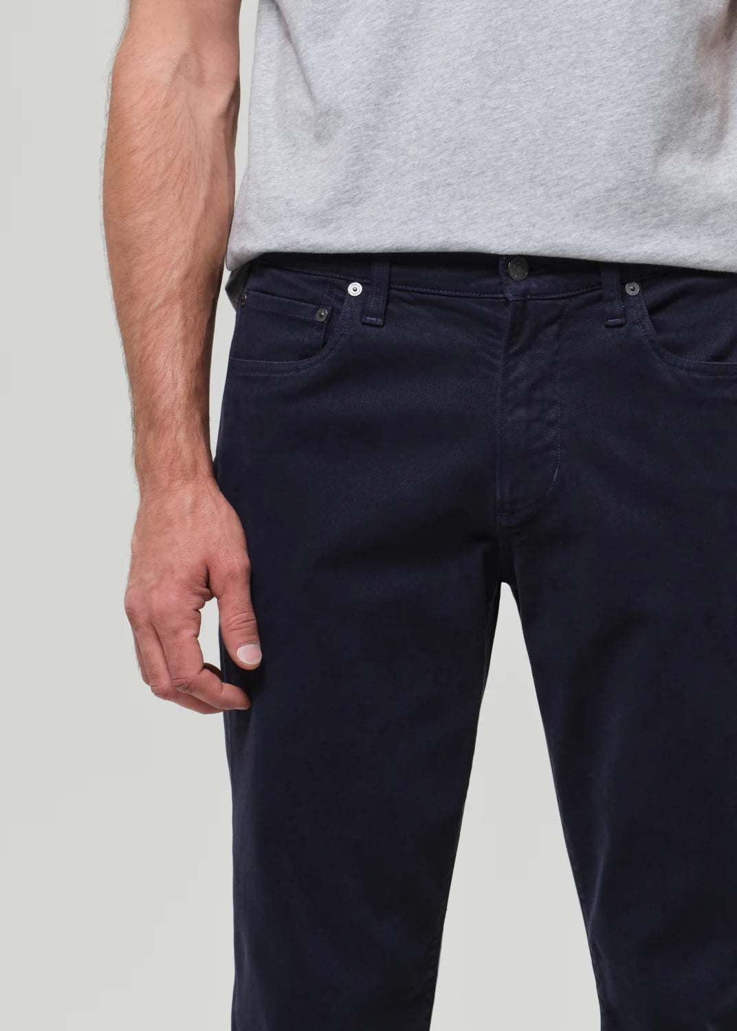 Elijah in Stretch Linen Navy