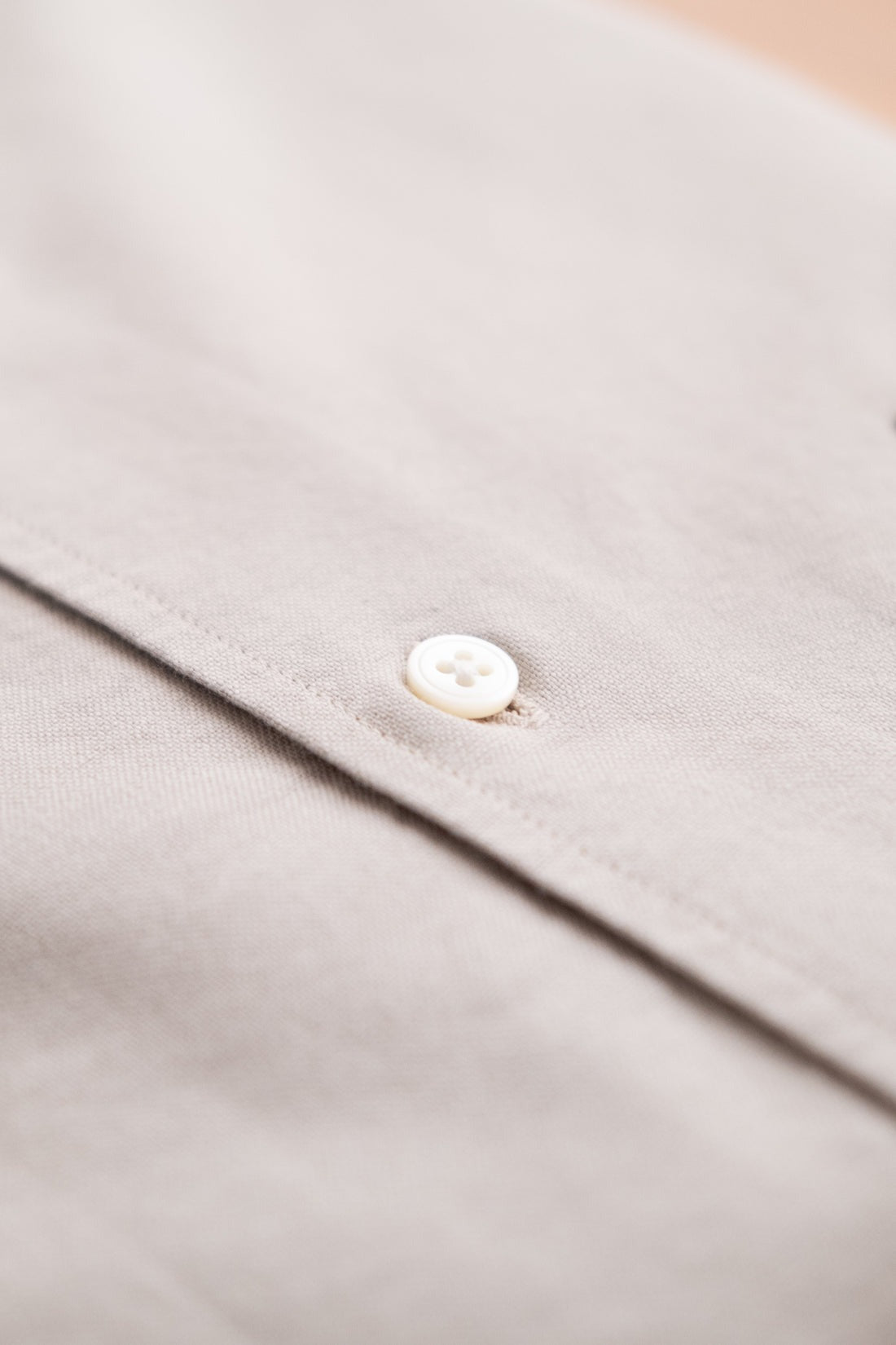 Standard Shirt Oxford Garment Dyed Taupe