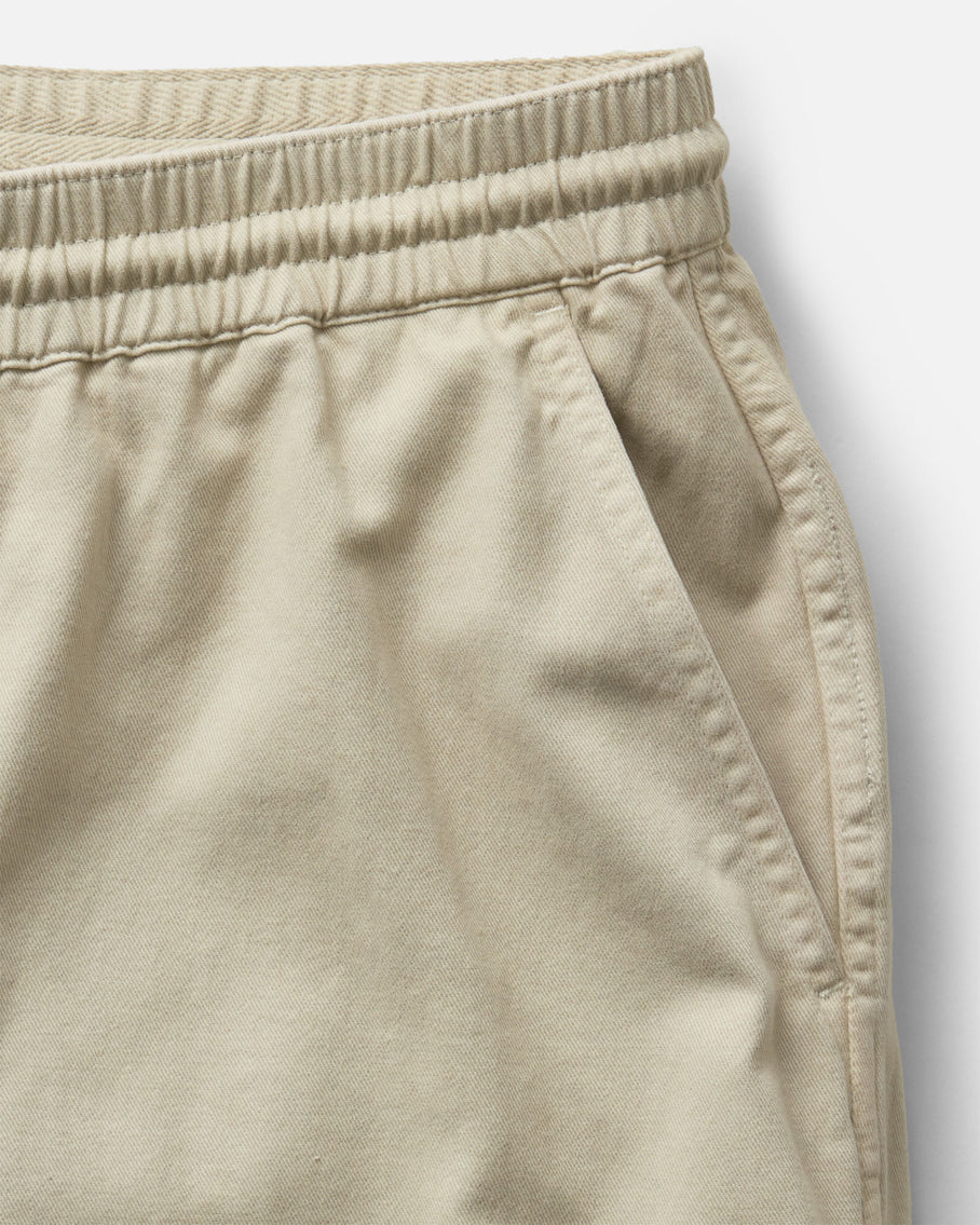 The Apres Short Organic Aged Stone Foundation Twill