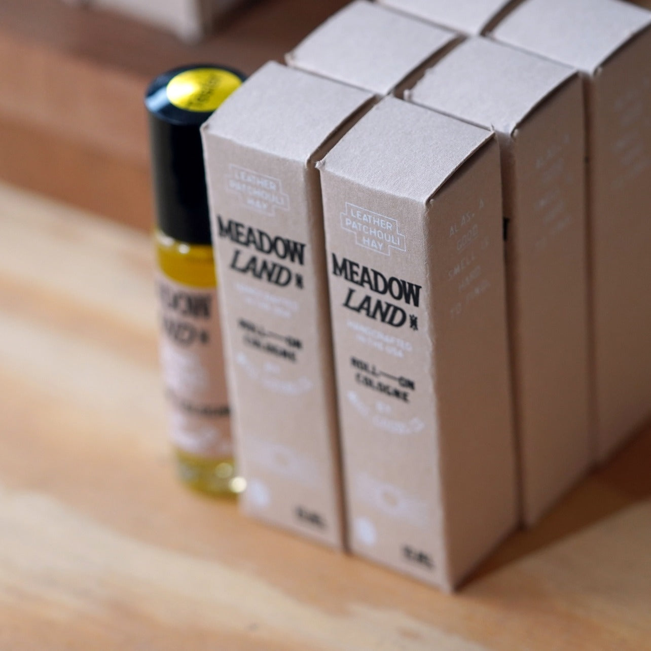 Meadowland Roll-On Cologne – Grass, Cedar & Patchouli