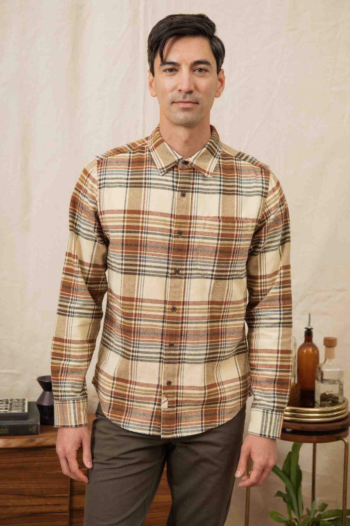 Larson Shirt Latte Plaid