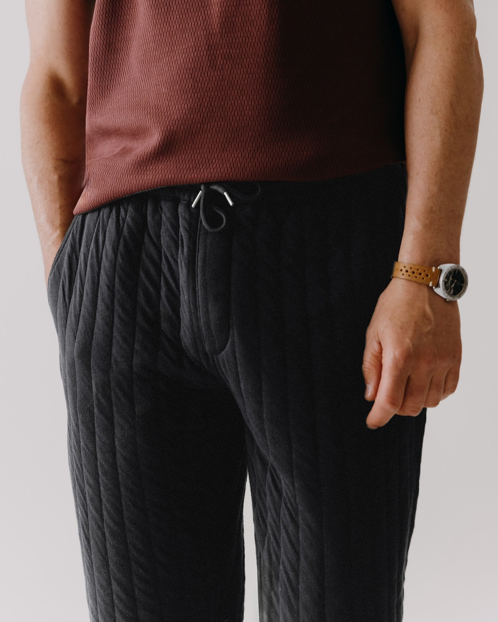 The Apres Pant Heather Coal Quilted Jersey
