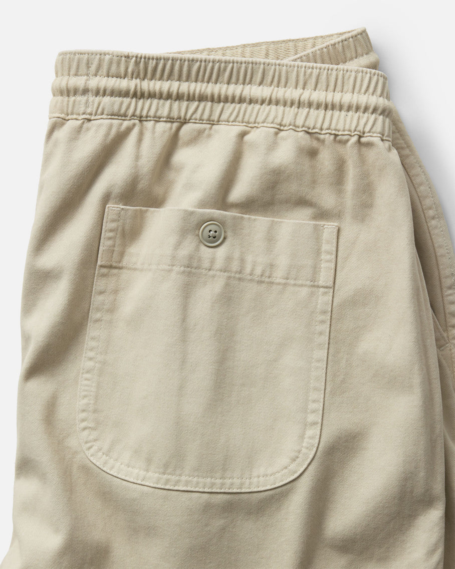 The Apres Short Organic Aged Stone Foundation Twill