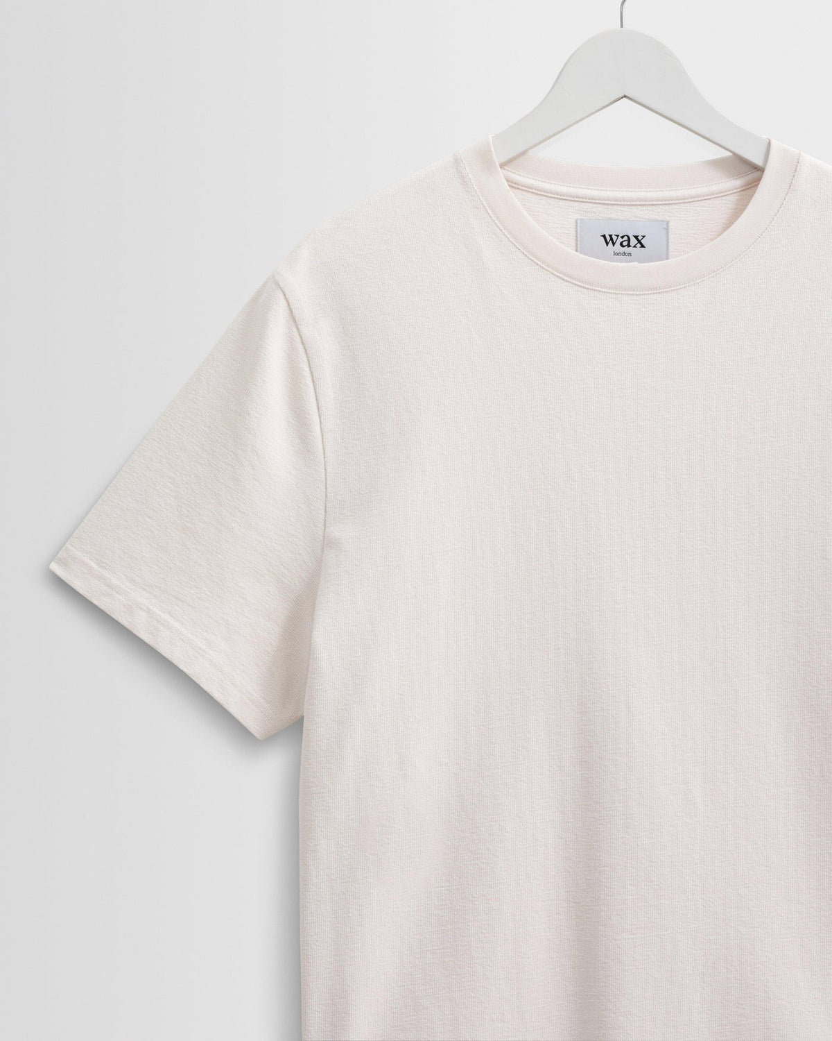 Dean Ss Tee - Jolt - Ecru